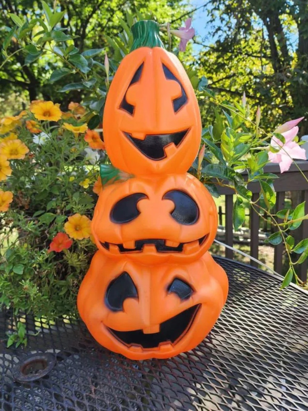 Vintage Blow Mold Pumpkin Stack Halloween Orange Faces Lighted 24x10
